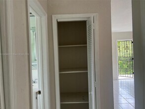 3314 NW 8th Ave in Miami, FL - Building Photo - Building Photo