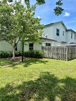133 SE 28th Ter in Homestead, FL - Building Photo