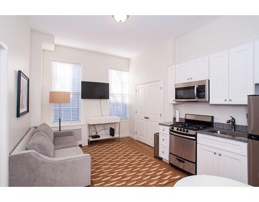 102 Chandler St in Boston, MA - Building Photo