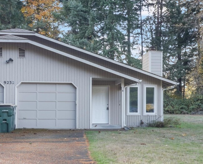 property at 9232 Mullen Rd SE