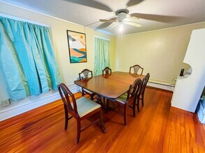 724 Church St in Hawley, PA - Building Photo - Building Photo