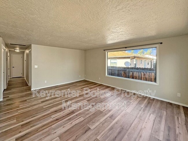 2238 S Latah St in Boise, ID - Building Photo - Building Photo