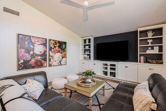 10511 E Terra Dr in Scottsdale, AZ - Building Photo - Building Photo