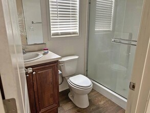 376 Petrol Rd in Bakersfield, CA - Building Photo - Building Photo