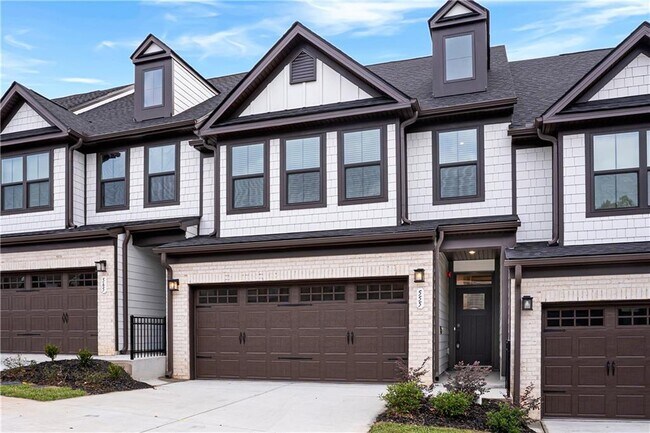 555 Thatch Ter in Fayetteville, GA - Building Photo - Building Photo