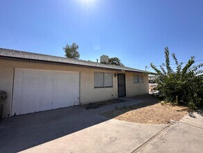 16260 Orange St in Hesperia, CA - Building Photo - Building Photo