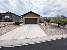 2836 Esmerelda Dr in Bullhead City, AZ - Building Photo