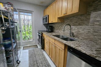 1405 NE 17th St in Fort Lauderdale, FL - Building Photo - Building Photo