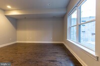 1214 N Front St photo'