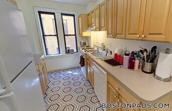 452 Park Dr in Boston, MA - Building Photo - Building Photo