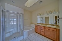 1121 Bourbon St, Unit B - 6