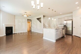 817 Neosho Ct in Moncks Corner, SC - Building Photo - Building Photo