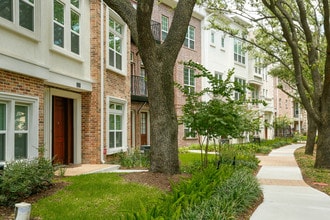 Camden Townhomes at Willowick Park in Houston, TX - Building Photo - Building Photo