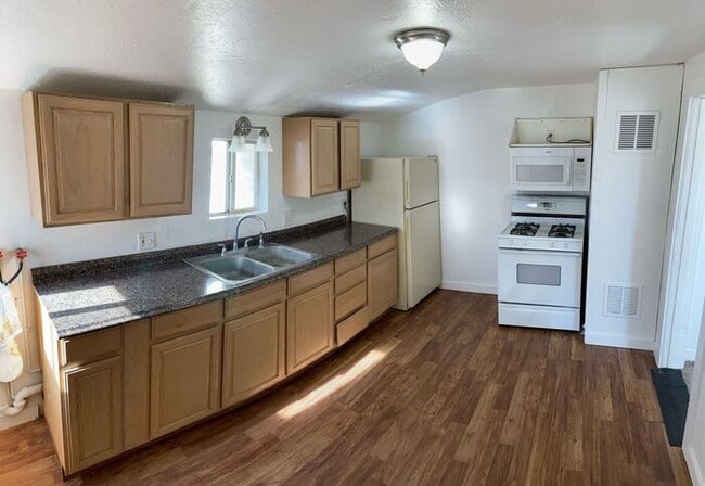 2964 S 8850 W in Magna, UT - Building Photo - Building Photo