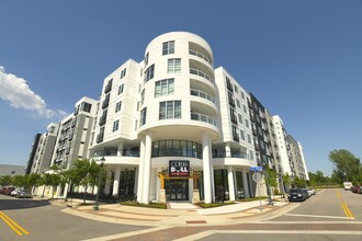 Mosaic Summit Pointe in Chesapeake, VA - Foto de edificio - Building Photo