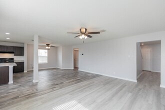 6414 Dynamic Sound in San Antonio, TX - Building Photo - Building Photo