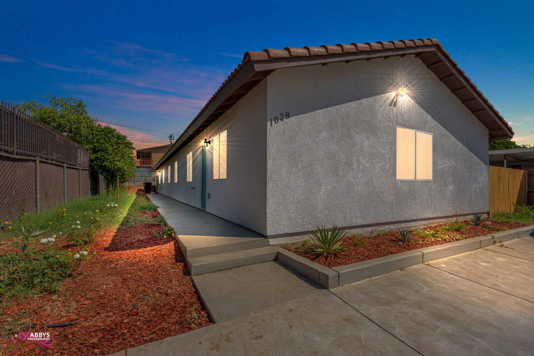 1028 Jeffrey St in Bakersfield, CA - Building Photo