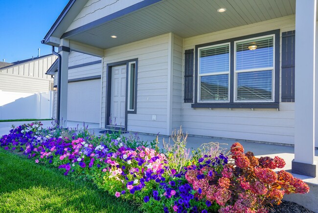 property at 12931 N Farley Wy