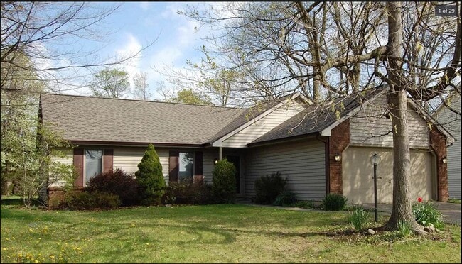 property at 6007 Belle Isle Ln