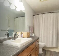 2750 W Parkmoor Ct in Appleton, WI - Building Photo - Building Photo