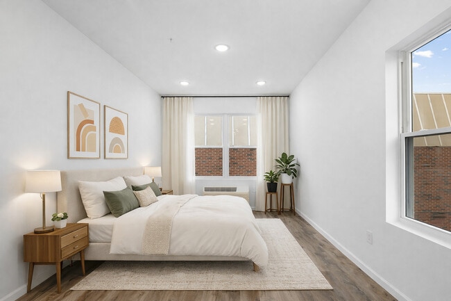 51 E Main St in Bergenfield, NJ - Building Photo - Building Photo