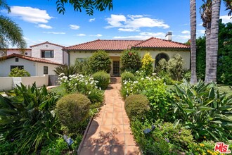 1319 Woodruff Ave in Los Angeles, CA - Building Photo - Building Photo