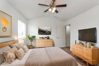 285 Chelsea Park Rd in Chelsea, AL - Building Photo - Building Photo