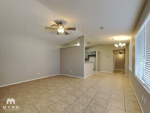 16024 S Catalina St in Chandler, AZ - Foto de edificio - Building Photo