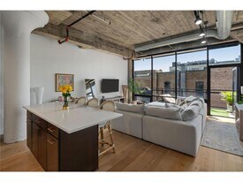 618 N Washington Ave in Minneapolis, MN - Building Photo