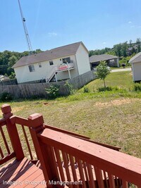 16185 Hershey Dr photo'