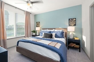 Axis at the Park in Charlotte, NC - Building Photo - Building Photo