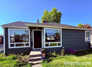 1018 E 40th Ave in Spokane, WA - Building Photo - Building Photo