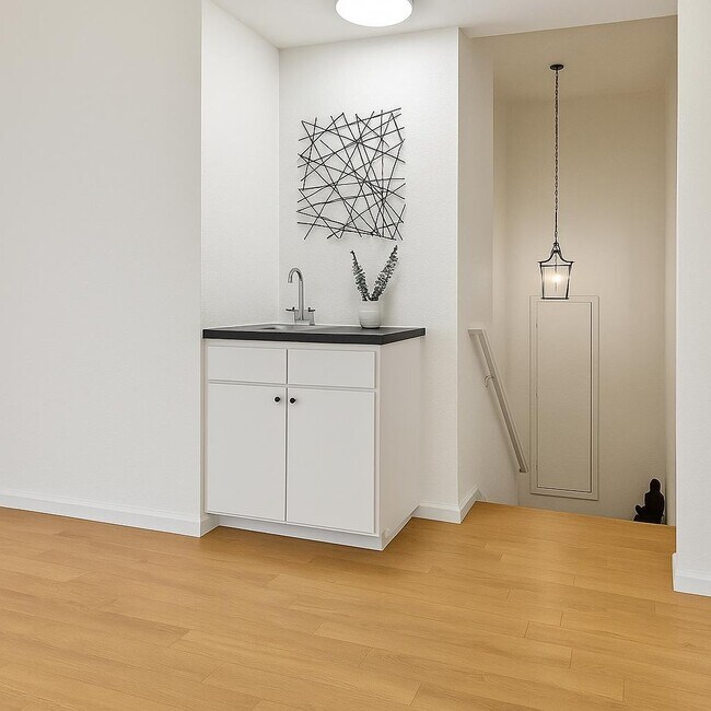671 Pointe Pacific Dr in Daly City, CA - Building Photo - Building Photo