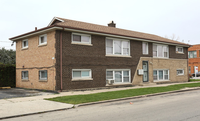 5801 W 26th St in Cicero, IL - Foto de edificio - Building Photo