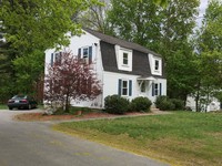 100 Washington St in Ayer, MA - Foto de edificio - Building Photo