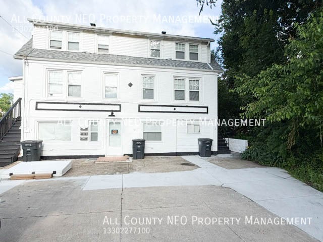 property at 176 Hillman Rd