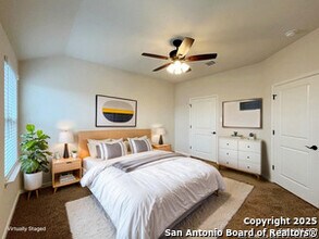 13862 Enzo Gate in San Antonio, TX - Building Photo - Building Photo