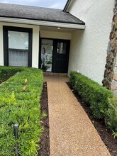 7360 San Sebastian Dr in Boca Raton, FL - Building Photo - Building Photo