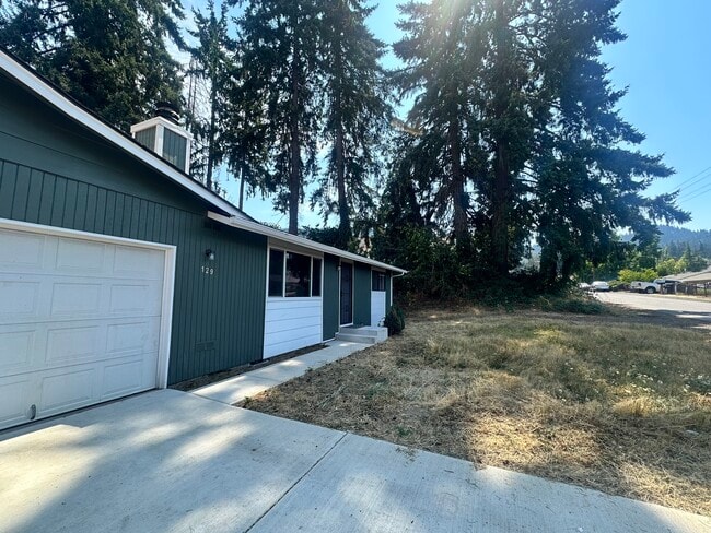 property at 129 S 70th St
