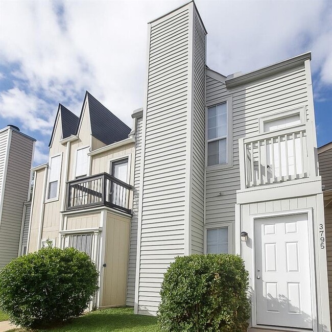 property at 3795 London Dr