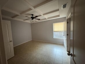 1416 Leann Rimes Rd in Edinburg, TX - Building Photo - Building Photo