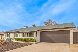 13838 N 37th Way in Phoenix, AZ - Building Photo - Building Photo