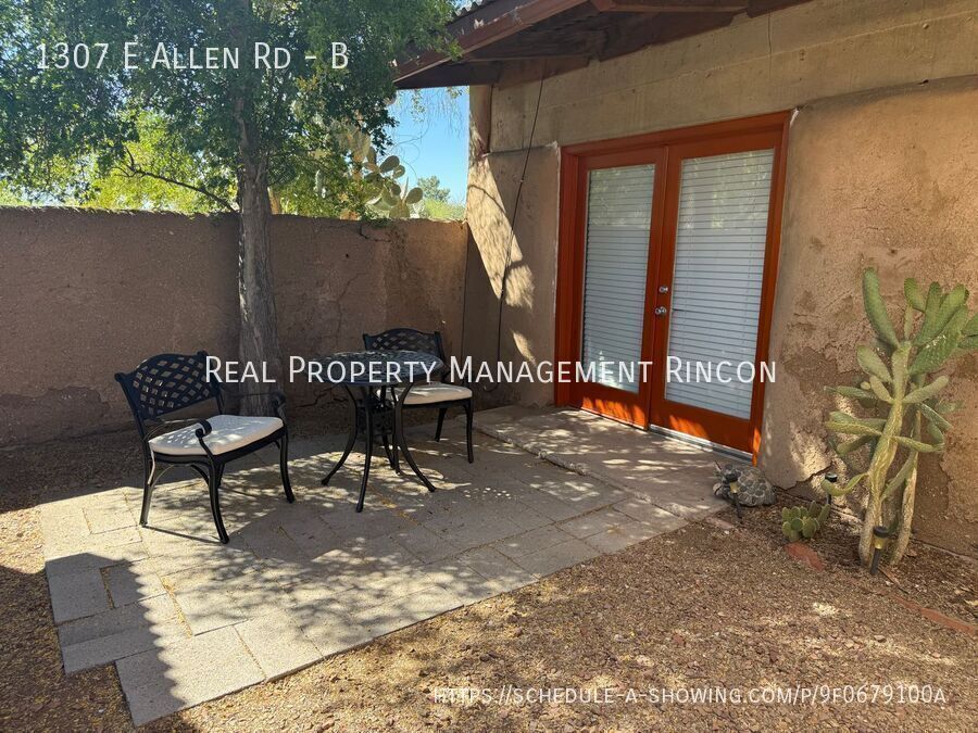 1307 E Allen Rd in Tucson, AZ - Building Photo