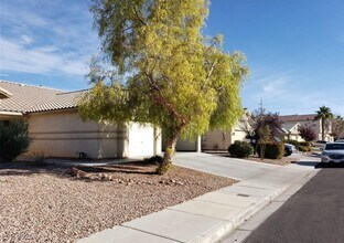 6132 Peggotty Ave in Las Vegas, NV - Building Photo - Building Photo