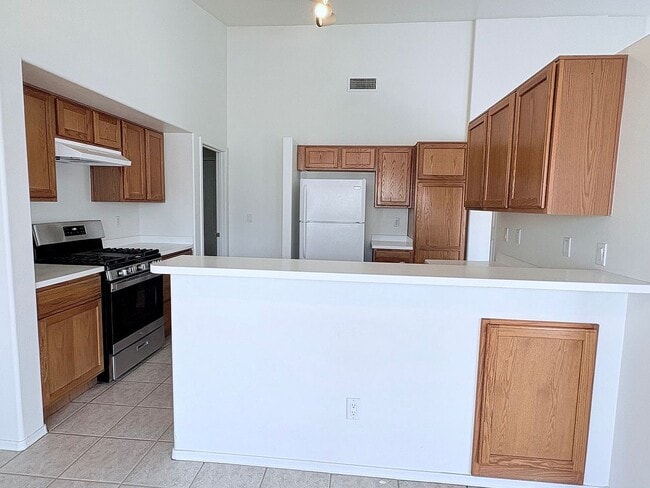 10202 E Lucille Dr in Tucson, AZ - Building Photo - Building Photo