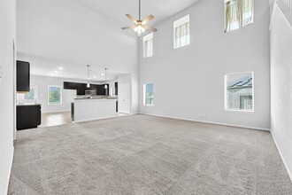 18869 Aspen Briar Cir in Magnolia, TX - Building Photo - Building Photo