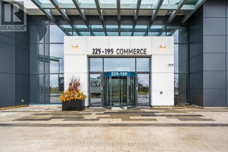 225-2225 Commerce St in Vaughan, ON - Building Photo - Building Photo
