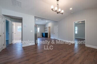 331 Camilla Cir SW in Mableton, GA - Building Photo - Building Photo