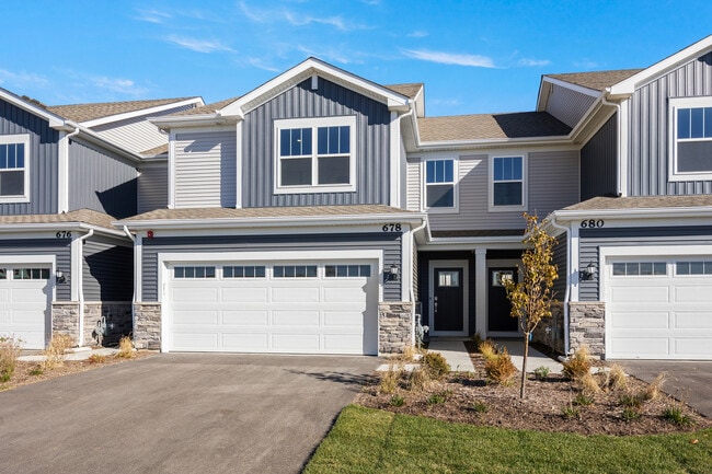 property at 678 Cassia Ct