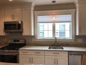 58 Broadway in Arlington, MA - Building Photo - Building Photo